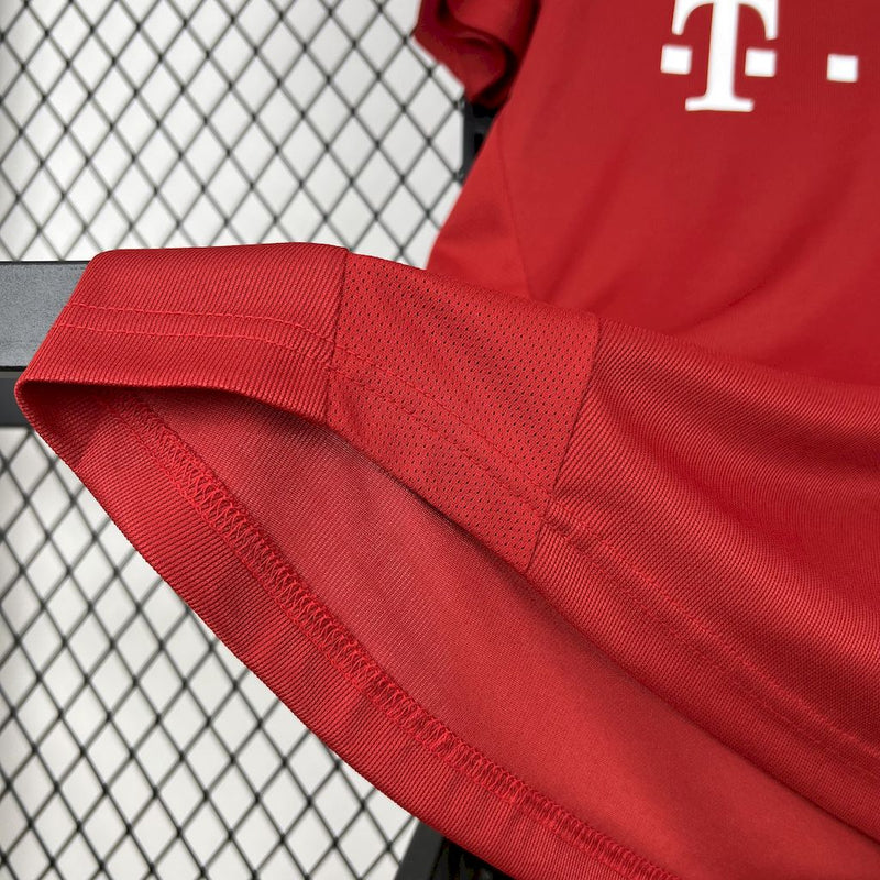 Camisa Bayern De Munique Home 05/06  - Versão Retro