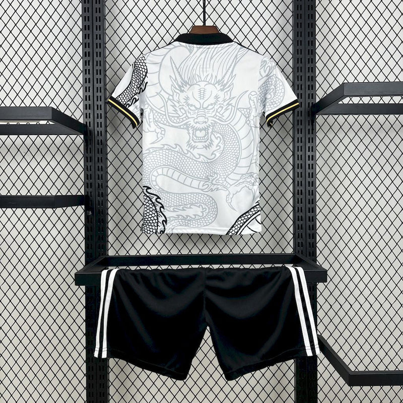 Kit Infantil Real Madrid Dragão 22/23
