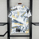 Camisa Real Madrid Glory Graffiti Board 25/26 - Torcedor Masculina
