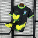 Camisa Brasil Dove Edition Black 25/26 - Torcedor Masculina - Lançamento