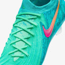 Chuteira Nike Phantom GX 2 Elite Campo