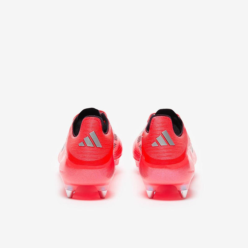 Chuteira adidas F50 Elite Campo Trava Mista